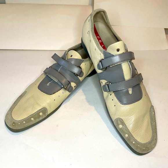 PRADA CREAM LEATHER LOAFER FLATS 38.5 - Picture 1 of 7
